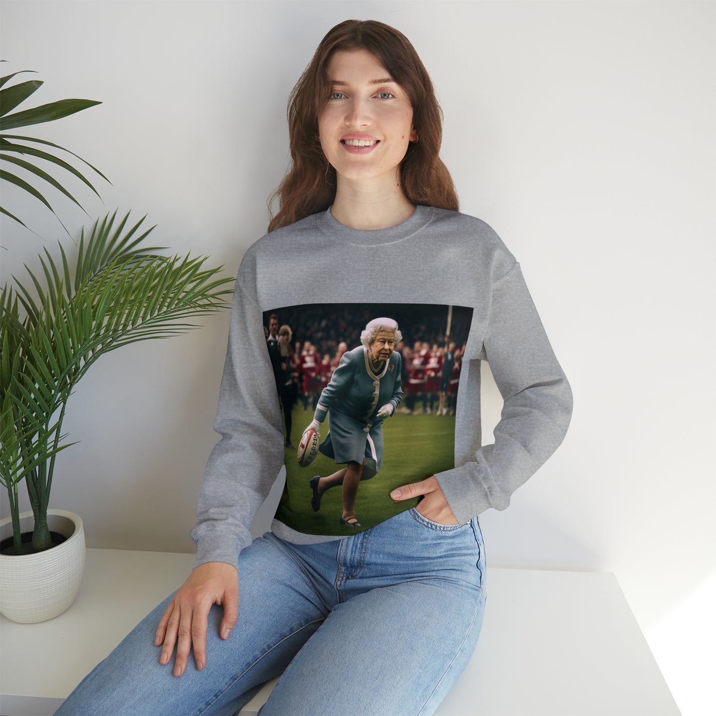 The Queen - light sweatshirts