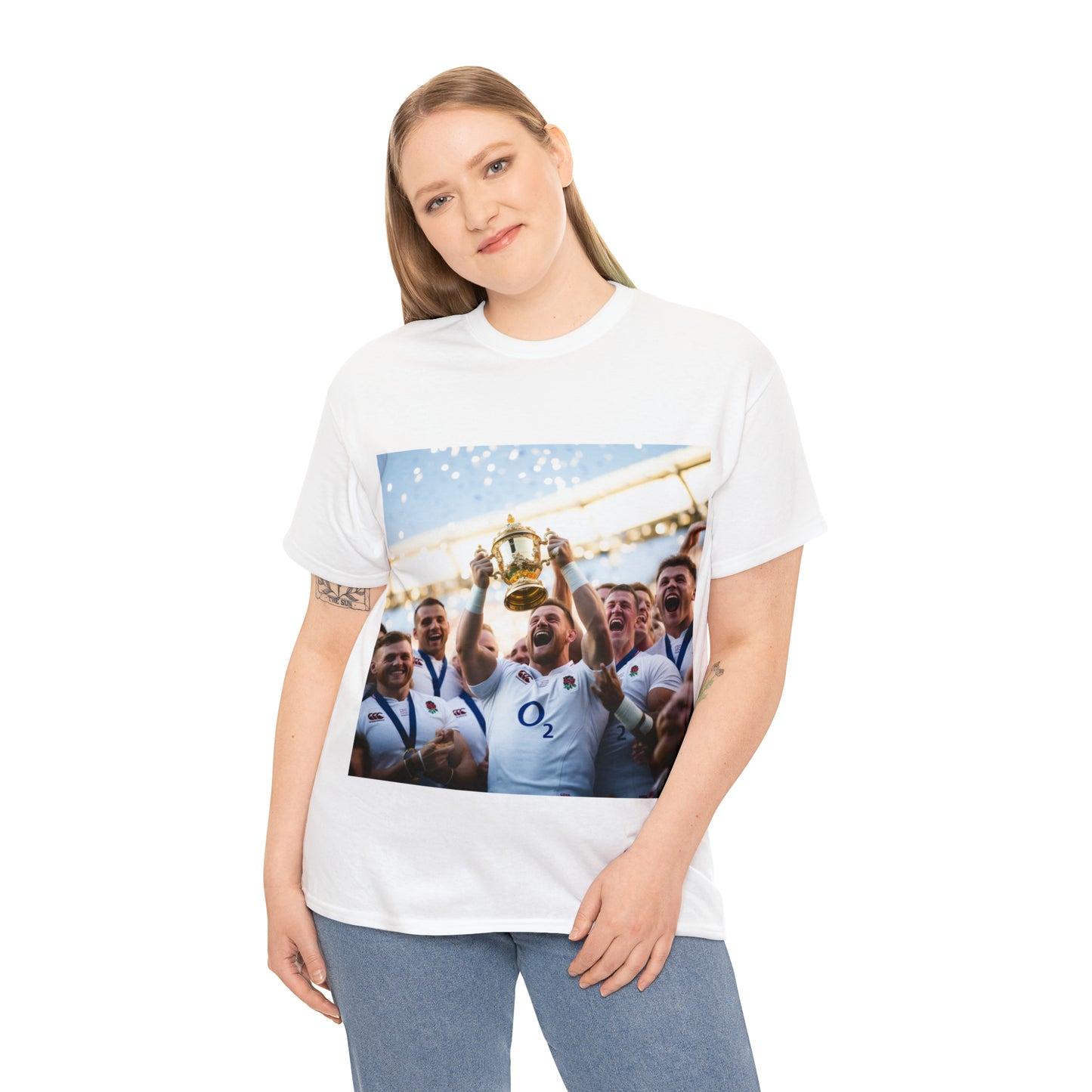 England lifting Web Ellis Cup - light shirts